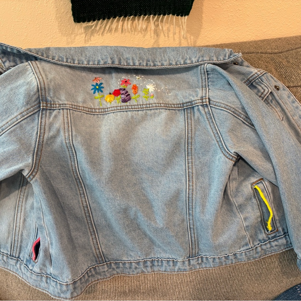 6T - Embroidered Denim Jacket with Floral Design